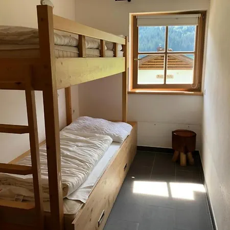 Schoeneben Traumhuette * Wald im Pinzgau